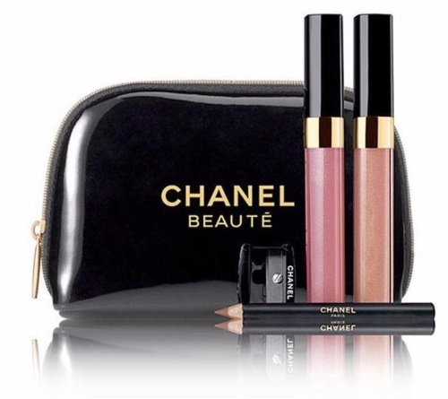 Косметичка Chanel Косметичка Chanel